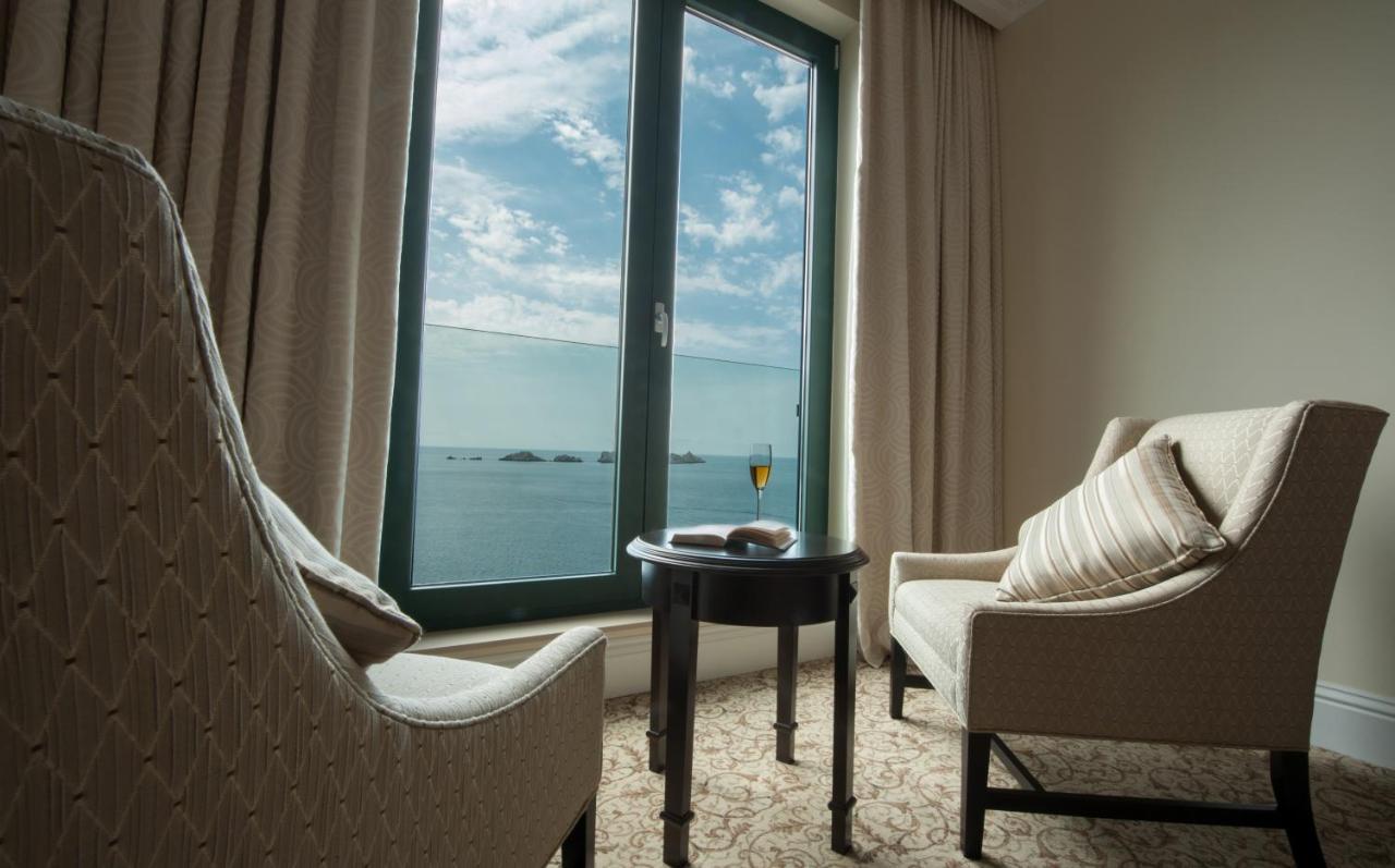 Royal Princess Hotel Dubrovnik Luaran gambar A room at the hotel