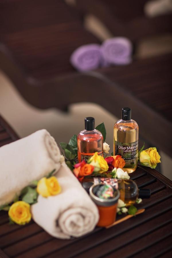 Royal Princess Hotel Dubrovnik Luaran gambar Olio Massage